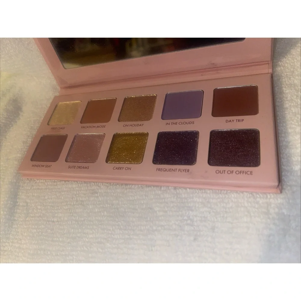 Wander Beauty Suite Escape Eyeshadow Palette 10 Shades, 0.26oz Each - NWOB‎